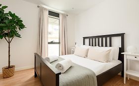 1Br Modern Meadows Apartment